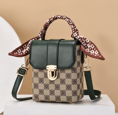 Женская сумочка на плечо №1330 Бежевая с зеленым 1916585566 фото